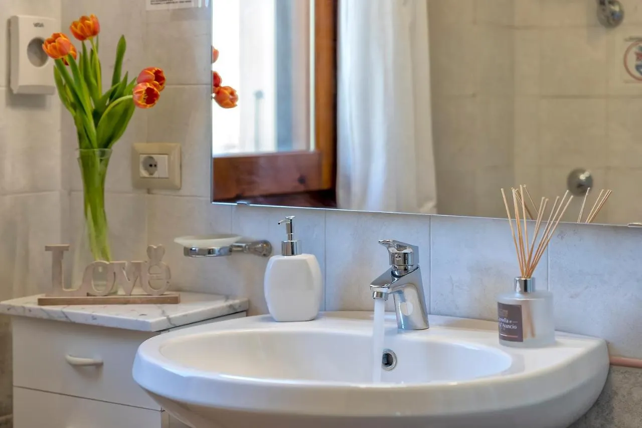 ** Alojamento de Acomodação e Pequeno-almoço Villa Grazia Alghero Itália