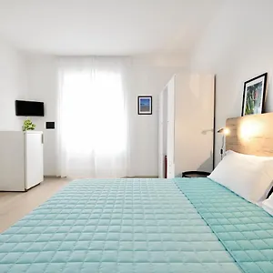  Appartement Florida Italie
